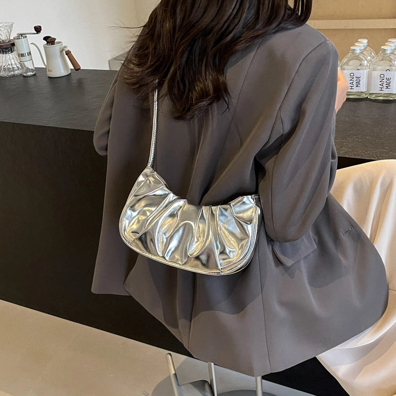 Women's Medium Pu Leather Solid Color Streetwear Square Magnetic Buckle Underarm Bag