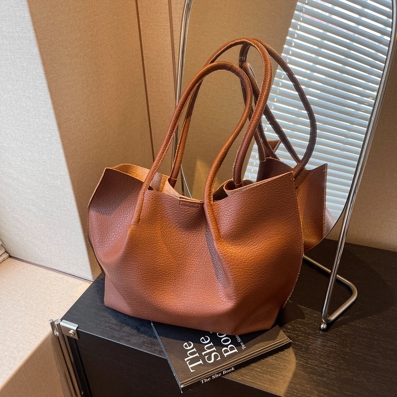 Women's All Seasons Pu Leather Solid Color Vintage Style Square Magnetic Buckle Shoulder Bag