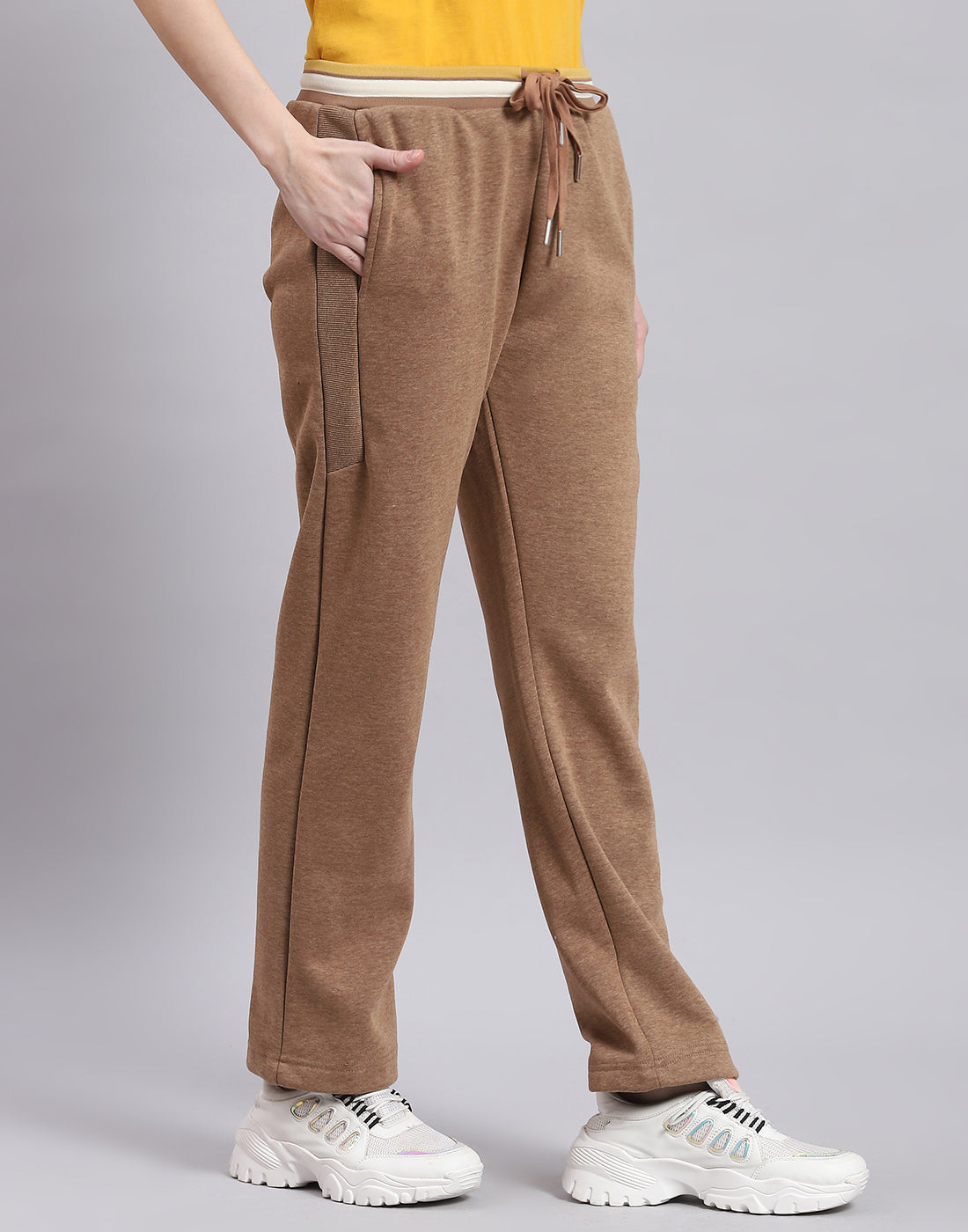 Women Brown Solid Regular Fit Winter Lower