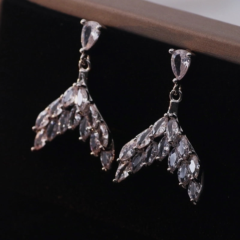 1 Pair Minimalist Leaf Moon Heart Shape Inlay Copper Zircon Drop Earrings Ear Studs