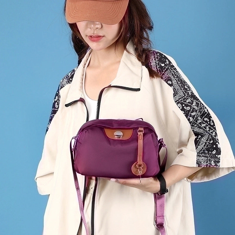 Women's Medium Nylon Solid Color Basic Zipper Dome Bag