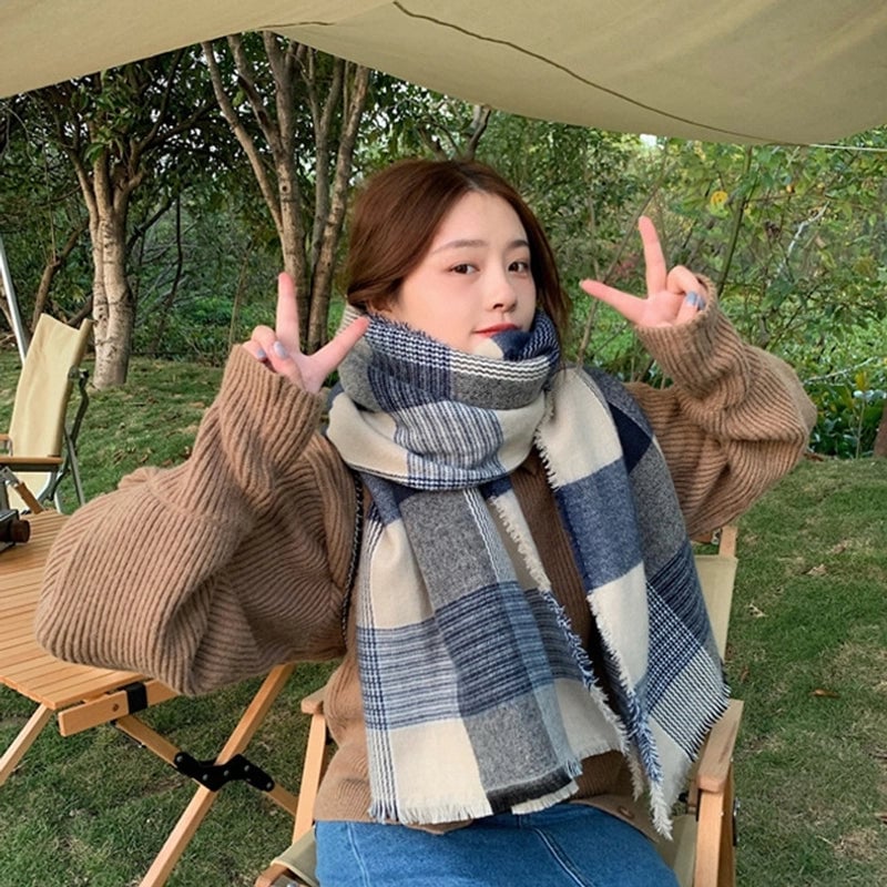 Autumn New Plaid Scarf Women's Thick Warm Student Shawl Fashion Casual Scarf