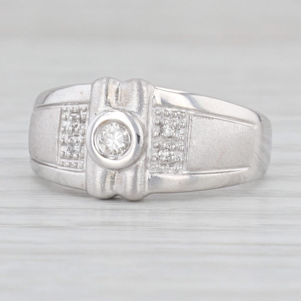 0.10ctw Round Diamond Ring 14k White Gold Size 6.75 Engagement