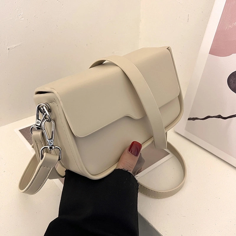 Women's Small All Seasons Pu Leather Basic Baguette Bag