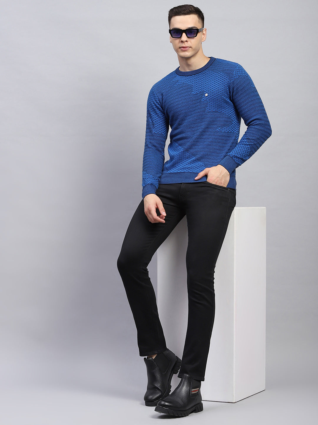 Men Blue Self Design Round Neck Full Sleeve Pullover