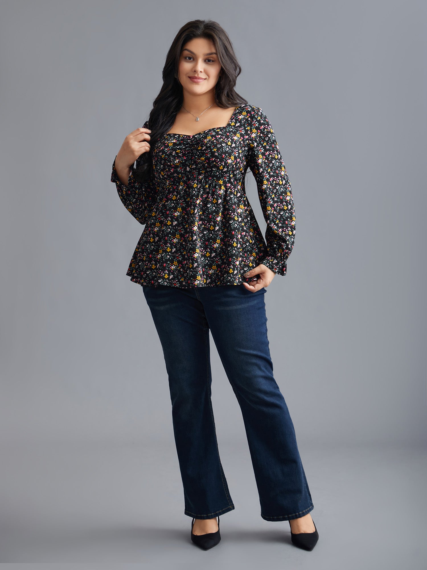 Ditsy Floral Heart Neckline Gathered Blouse