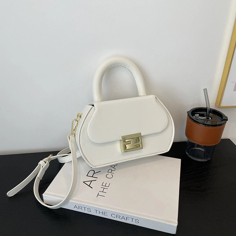 Women's Medium All Seasons Pu Leather Solid Color Classic Style Square Lock Clasp Handbag
