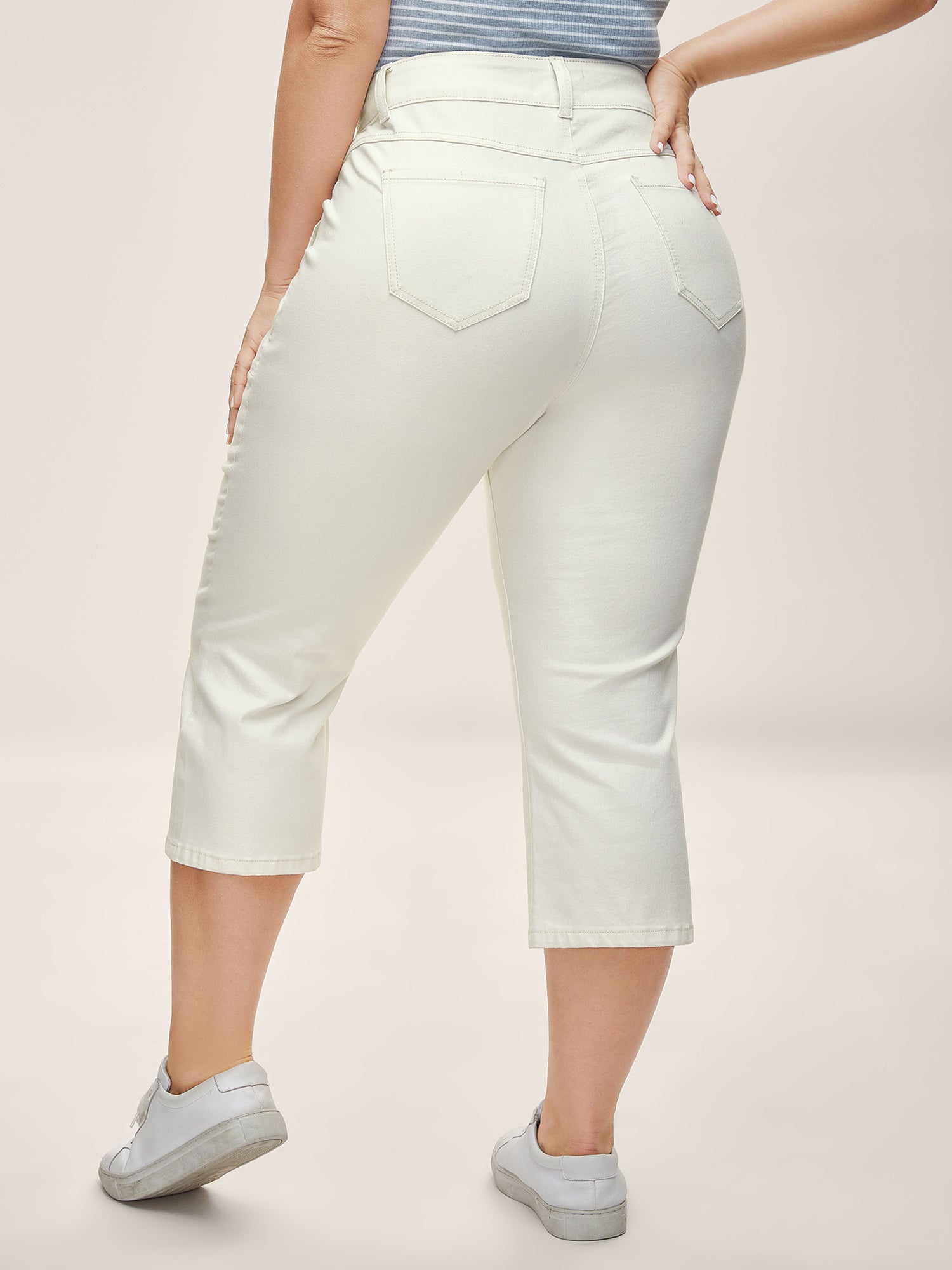 Cotton Cropped Straight-Leg Mid-Rise Jeans