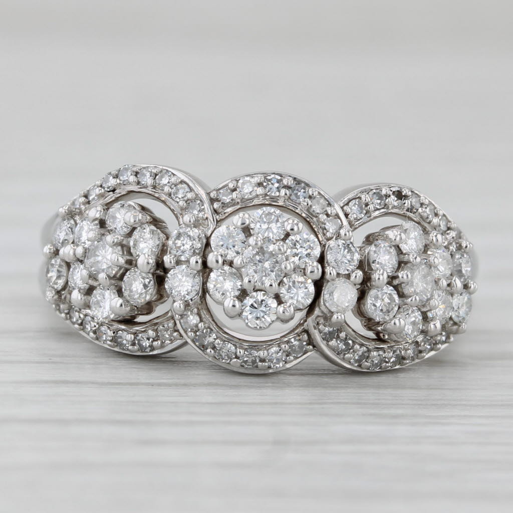 0.89ctw Diamond Cluster Ring 14k White Gold Size 8
