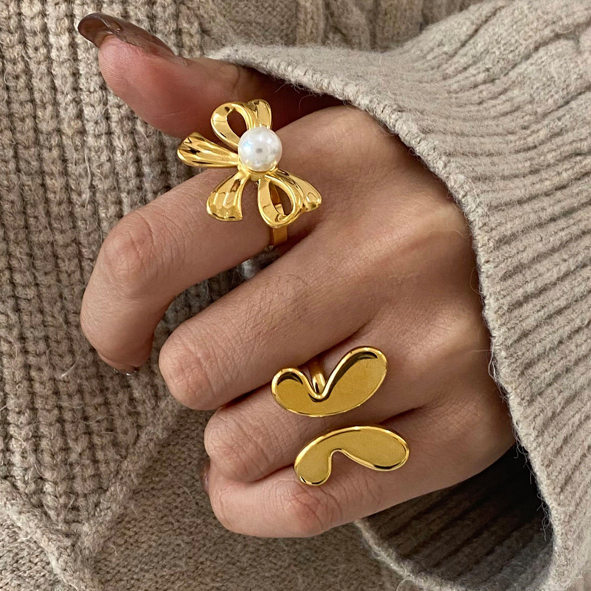 Stainless Steel Pearl Ring Ins Bow Ring Titanium Steel Bracelet Rings