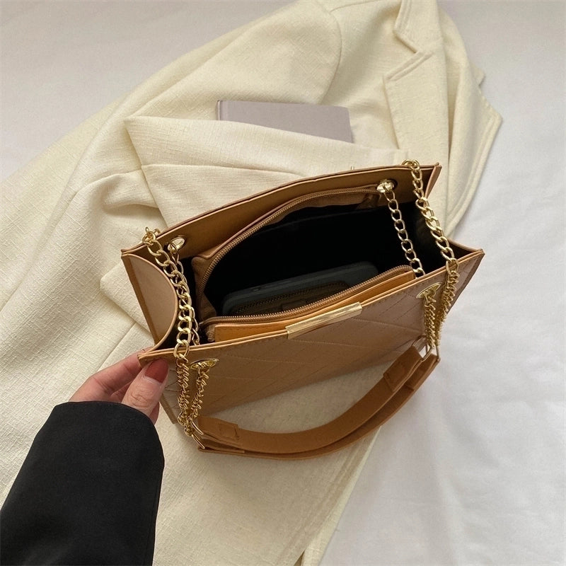 Women's All Seasons Pu Leather Classic Style Shoulder Bag