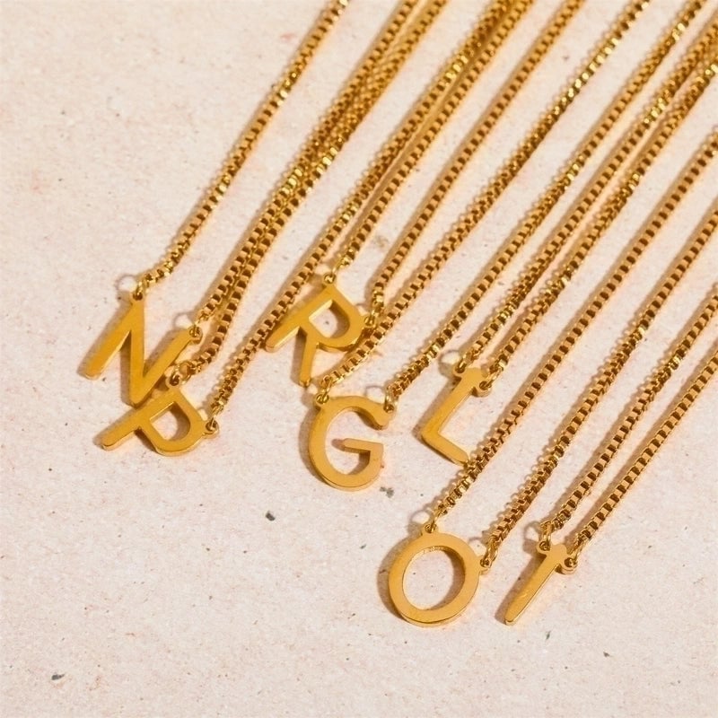 201 Stainless Steel 304 Stainless Steel Gold Plated Minimalist Letter Pendant Necklace