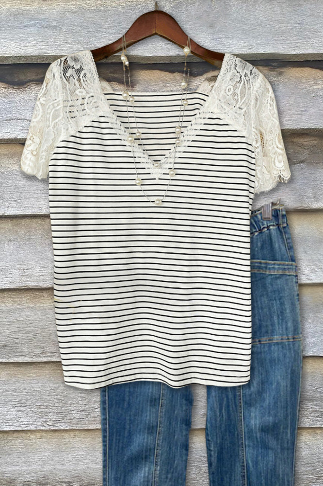 Lace Striped Panel T-shirt