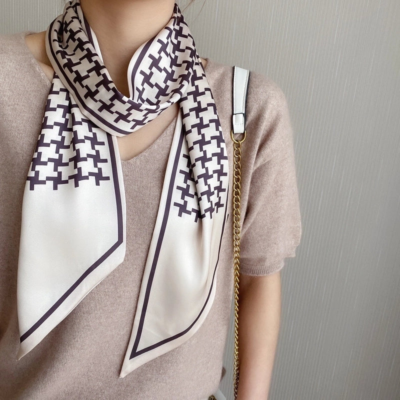 Women's Minimalist Color Block Polyester Printing Silk Scarf