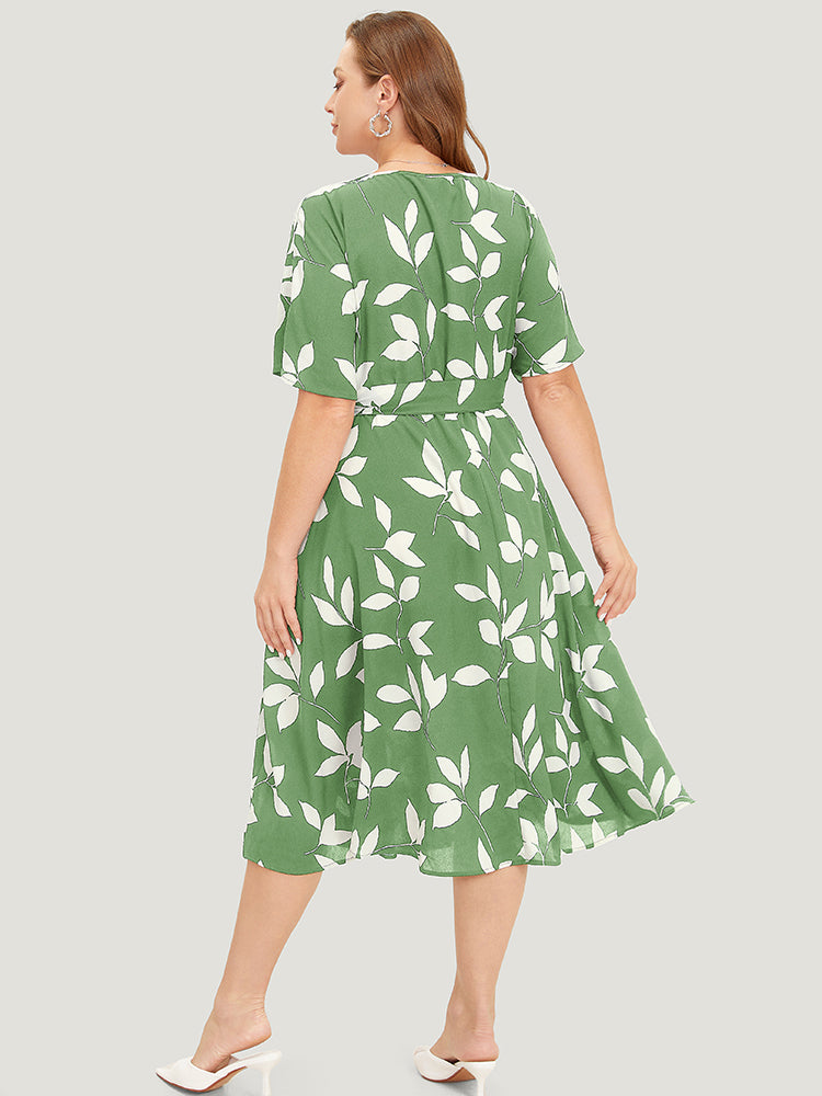 Leaf Print Pocket Belted Dress