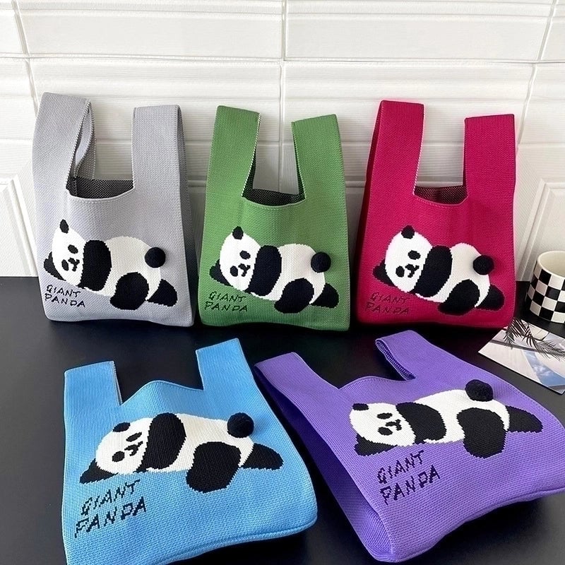 Women's Medium Summer Polyester Streetwear Handbag