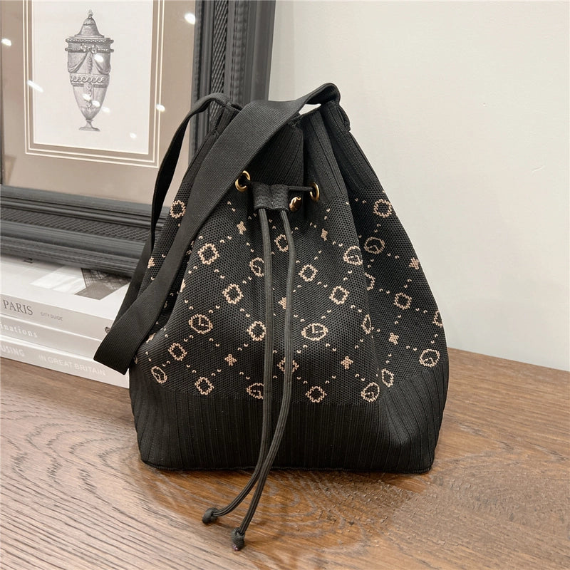 Women's Medium Knit Geometric Vintage Style Classic Style String Tote Bag