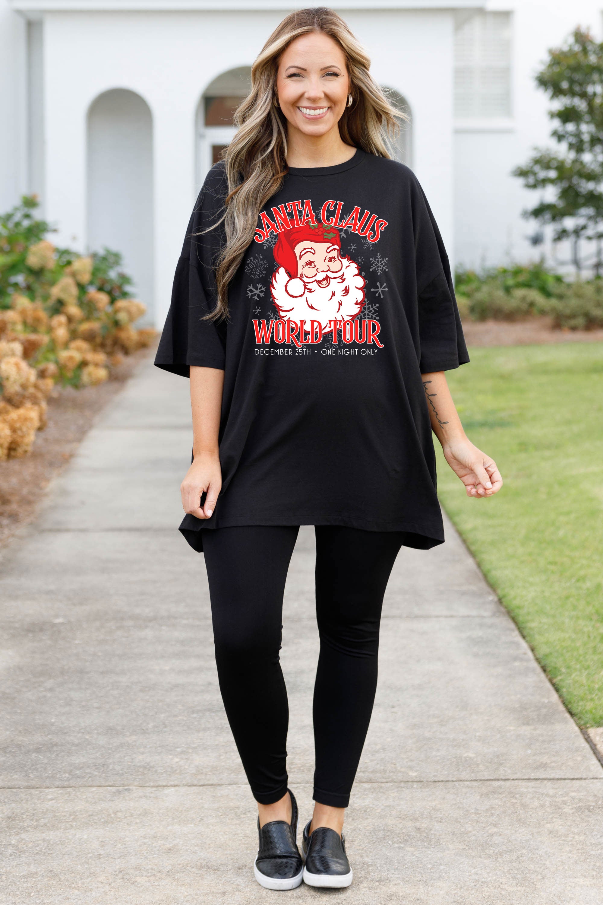 Santa's World Tour Boyfriend Tee. Black