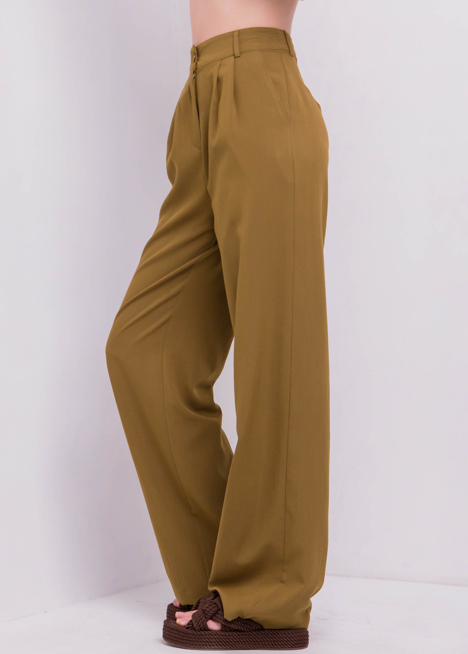 Wide Leg Pant With Pleats