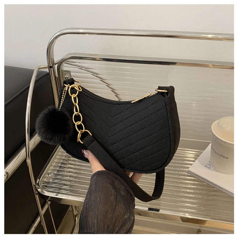 Women's Felt Solid Color Basic Fluff Ball Sewing Thread Dumpling Shape Zipper Shoulder Bag