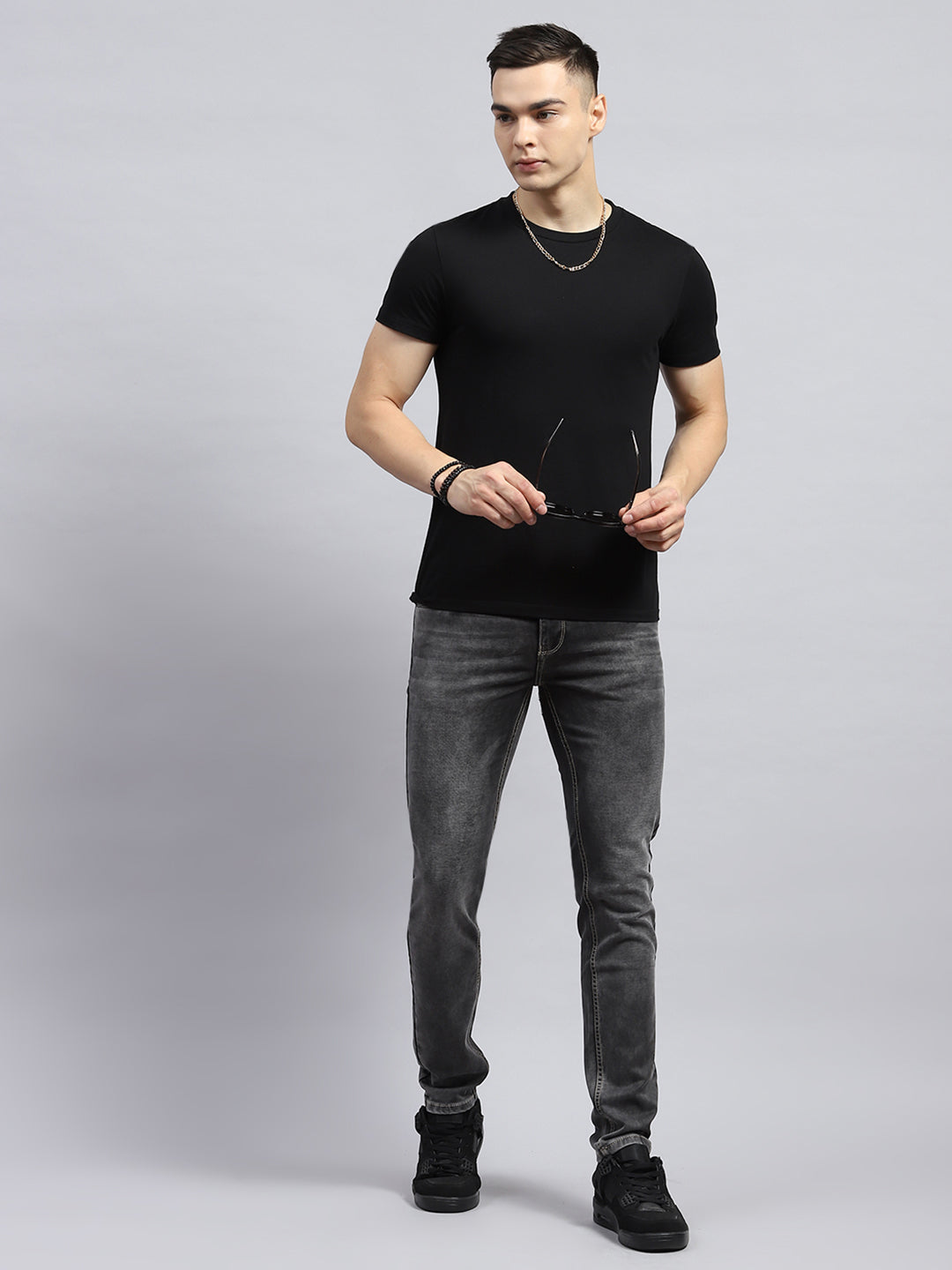 Men Grey Solid Skinny Fit Denim