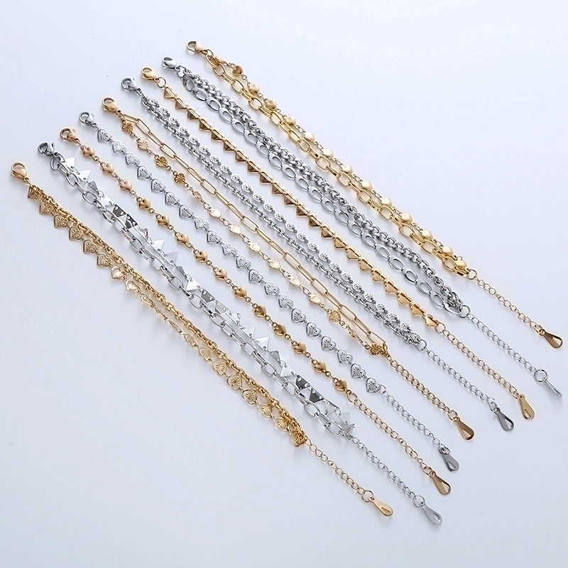 Casual Minimalist Triangle Heart Shape 304 Stainless Steel 18K Gold Plated No Inlaid Bracelets In Bulk