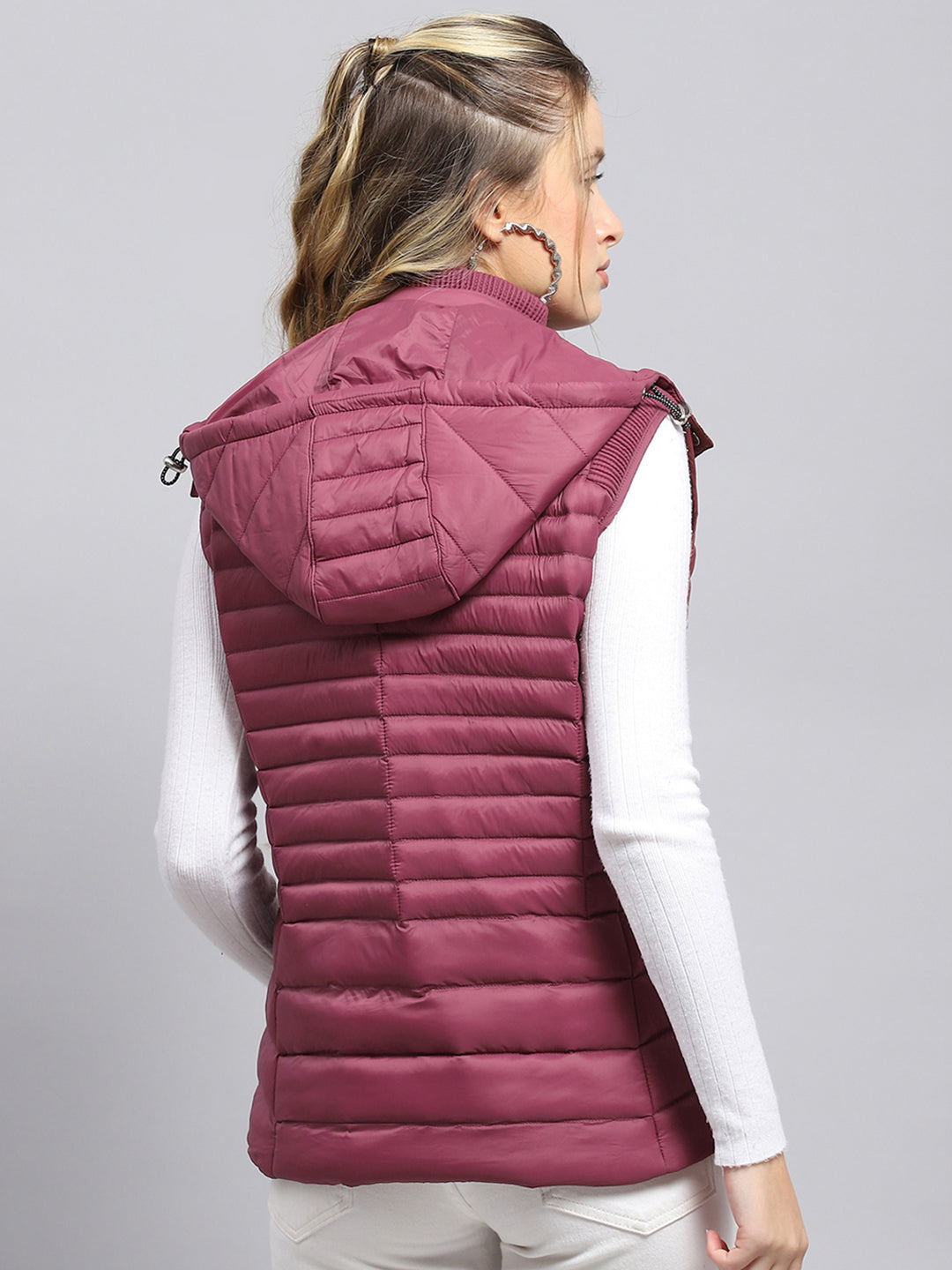 Women Burgundy Solid Detachable Hood Sleeveless Jacket