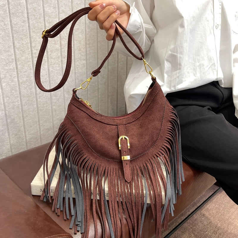 Women's Medium Pu Leather Solid Color Vacation Classic Style Tassel Dumpling Shape Zipper Crossbody Bag