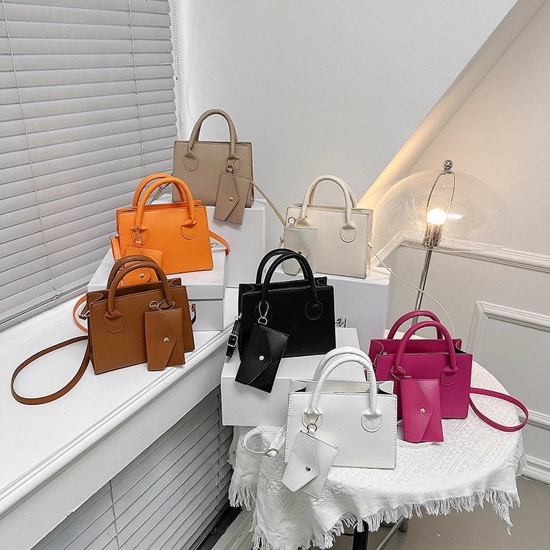 Women's All Seasons Pu Leather Solid Color Elegant Streetwear Square Zipper Square Bag