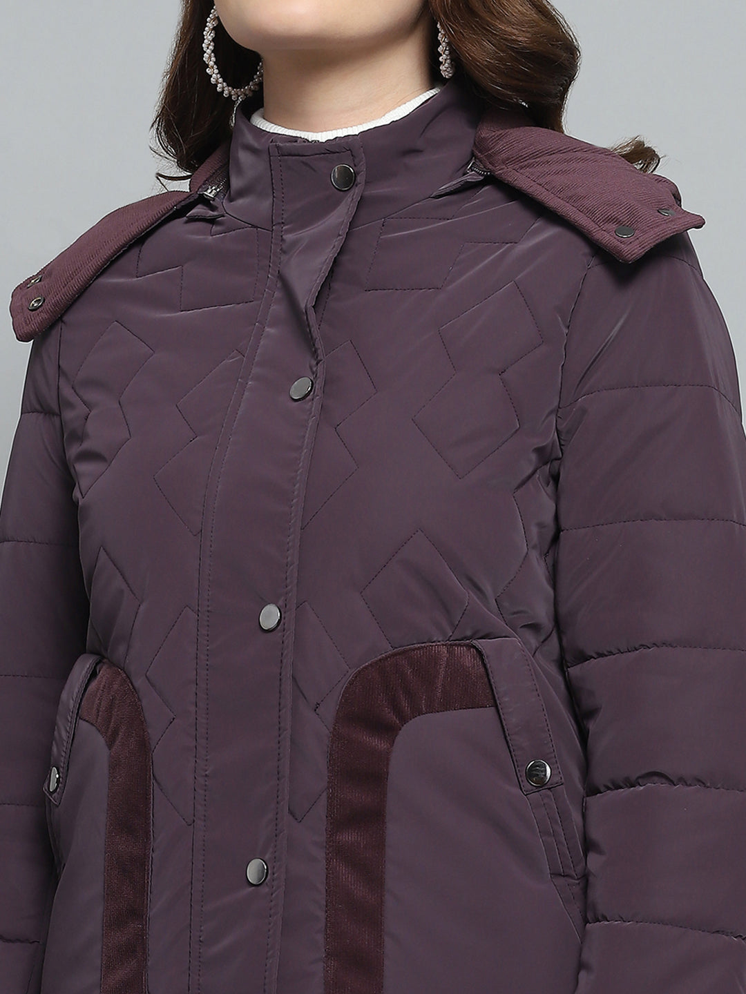 Women Burgundy Solid Detachable Hood Full Sleeve Jacket