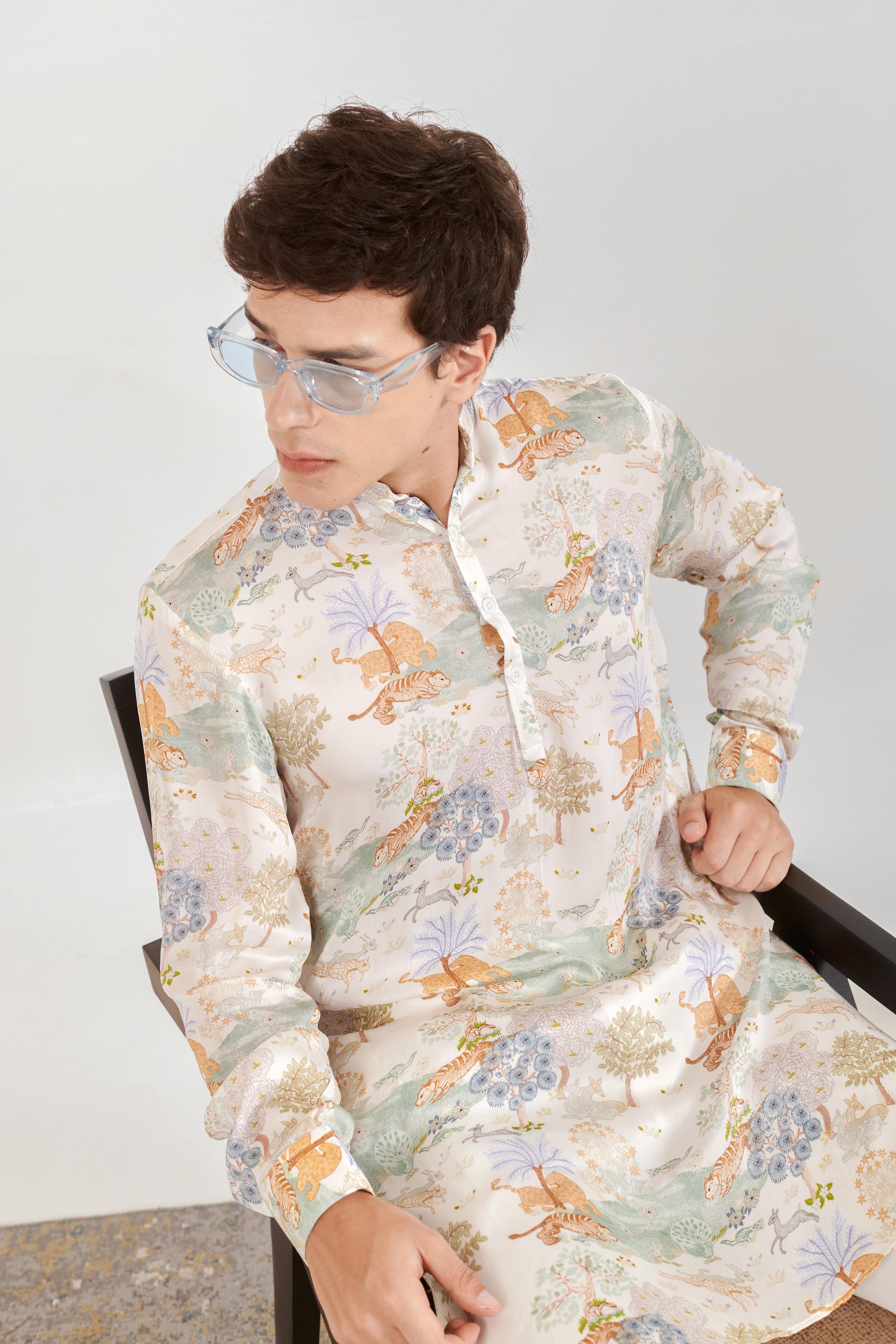 Tiger Crepe White Ganganagery Kurta