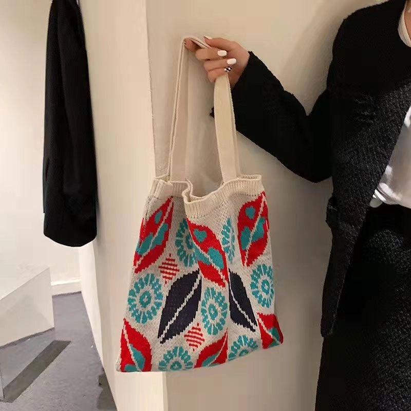 Women's Polyester Printing Classic Style Square Open Shoulder Bag