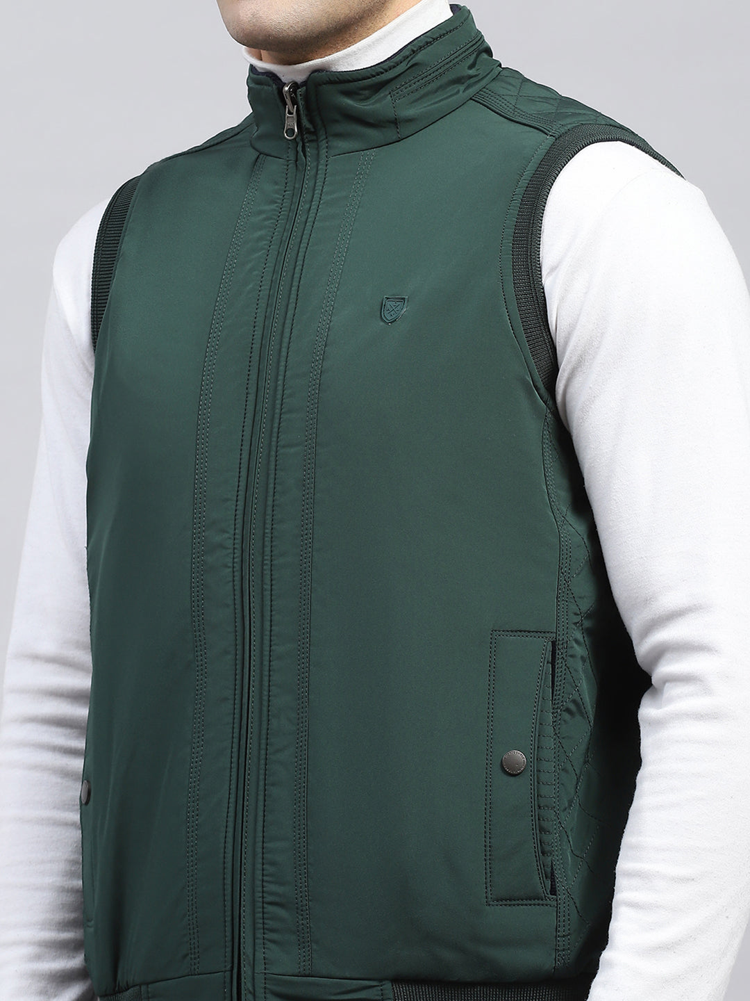 Men Green Solid Mock Neck Sleeveless Reversible Jacket