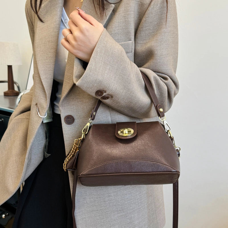 Women's Medium Pu Leather Solid Color Classic Style Streetwear Square Lock Clasp Crossbody Bag