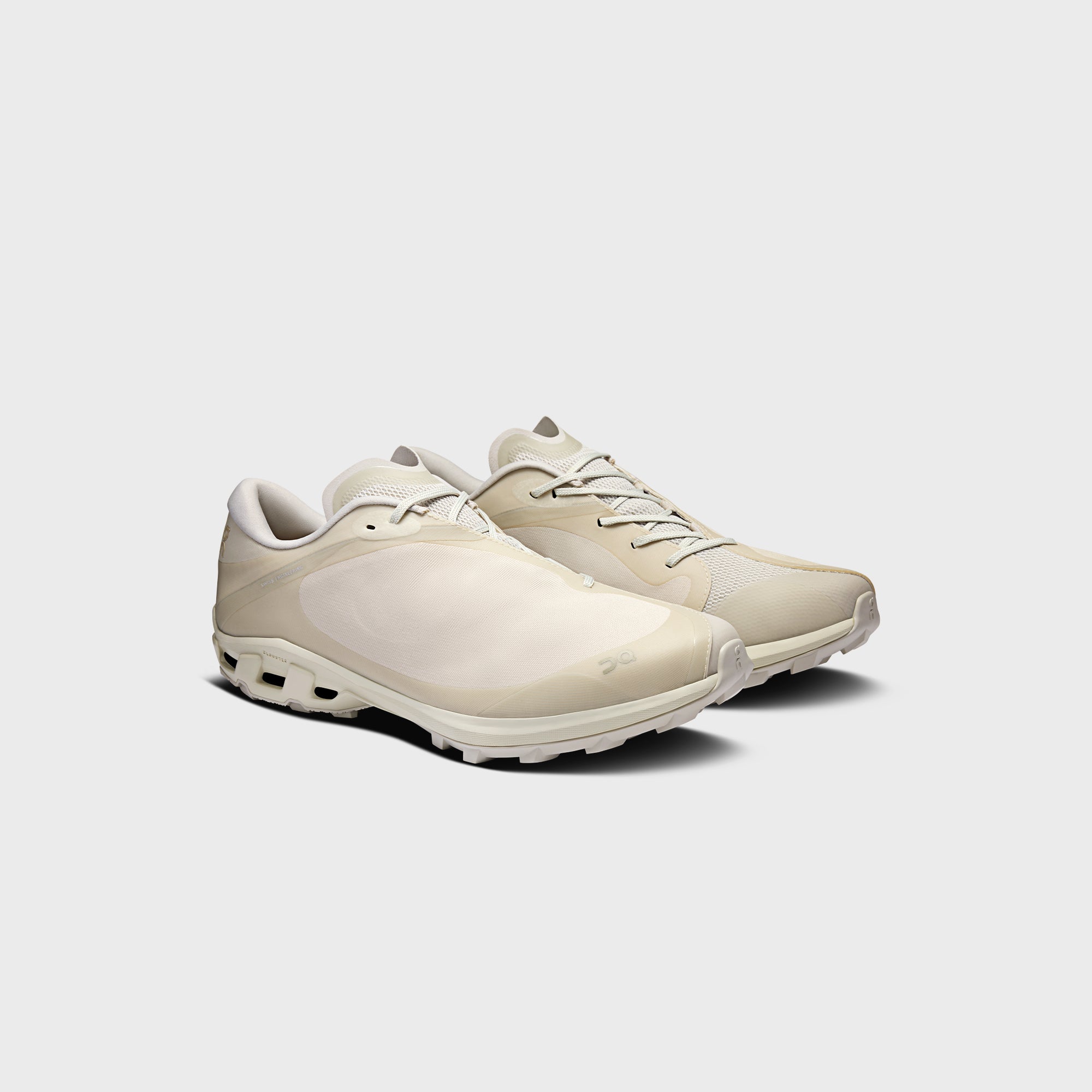 On Running x Post Archive Faction WMNS Cloudventure Peak - Ice / Moon