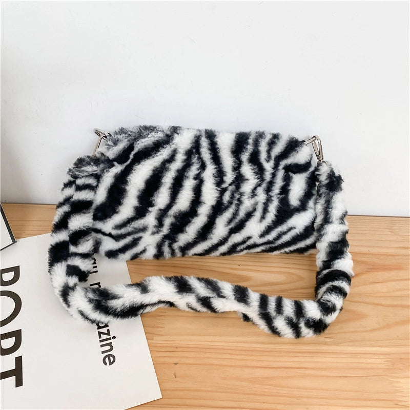 Small Plush Streetwear Square Bag