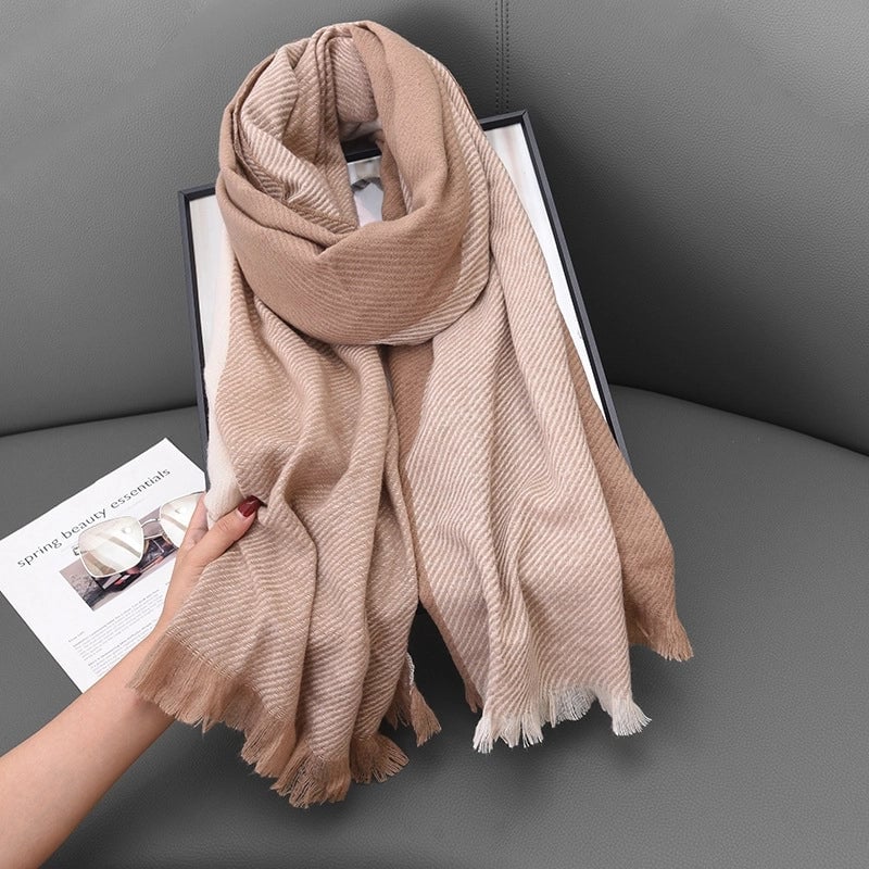 Women's Basic Color Block Polyester Tassel Scarf