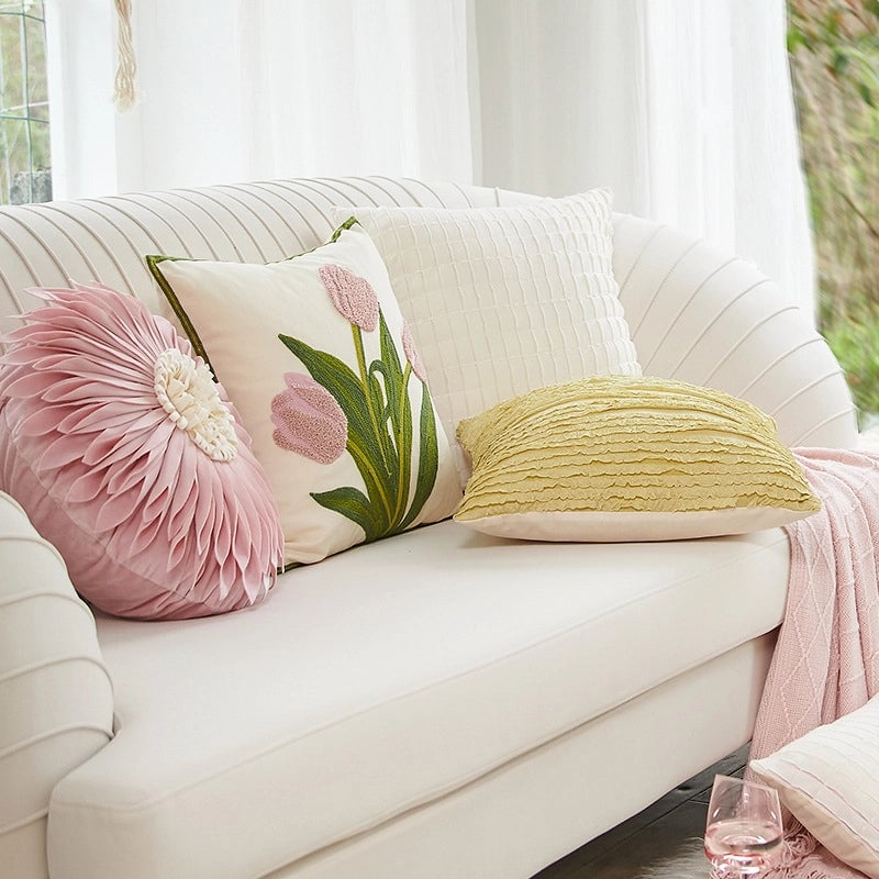 Elegant Minimalist Flower Polyester Pillow Cases