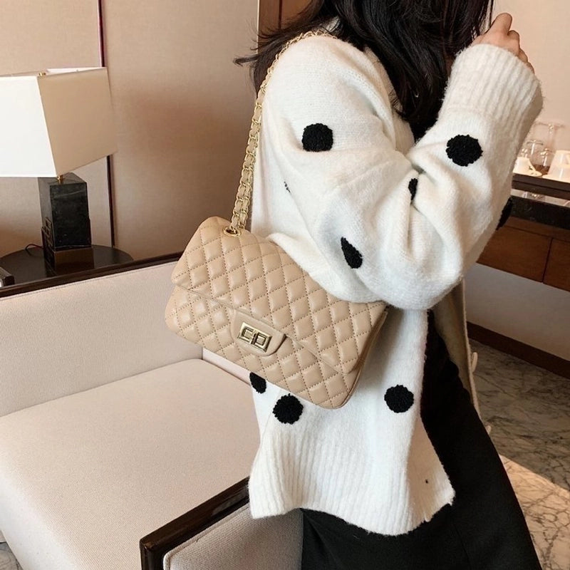 Women's Pu Leather Solid Color Classic Style Square Lock Clasp Crossbody Bag