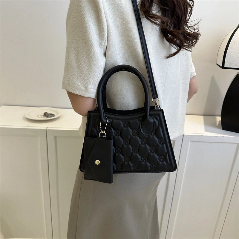 Women's Large Small Summer Pu Leather Solid Color Elegant Basic Classic Style Zipper Handbag