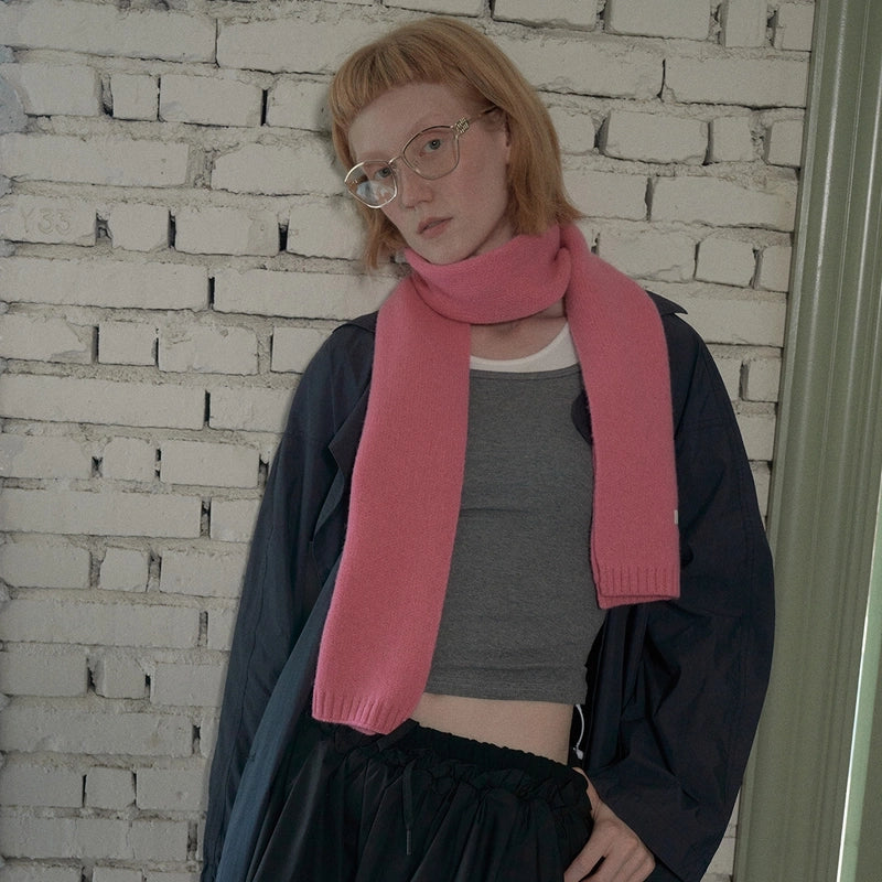 Women's Minimalist Streetwear Solid Color Wol Knitted Scarf
