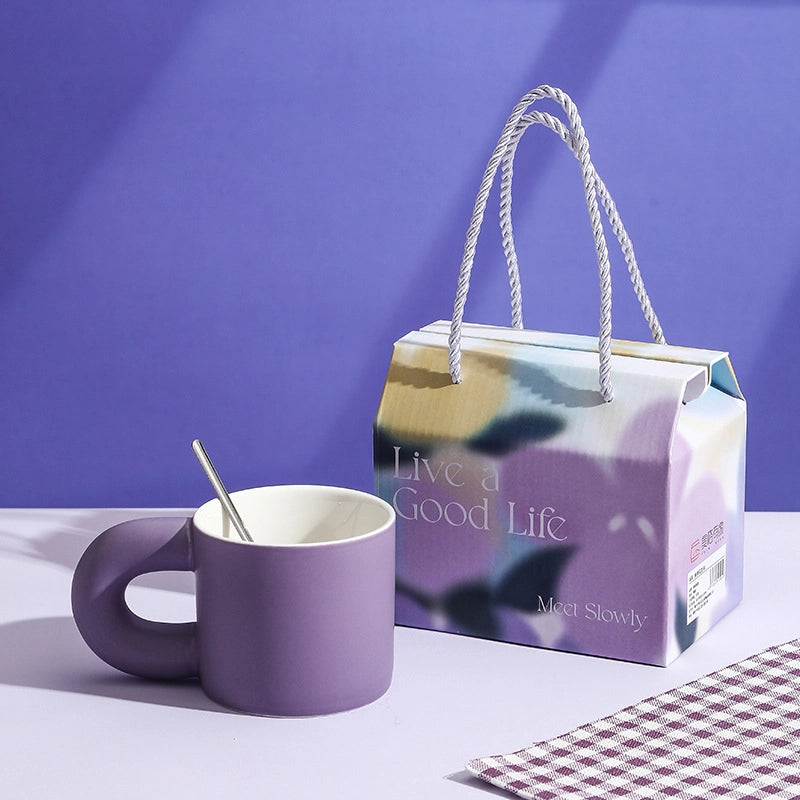 Casual Vacation Solid Color Ceramics Mug 1 Piece