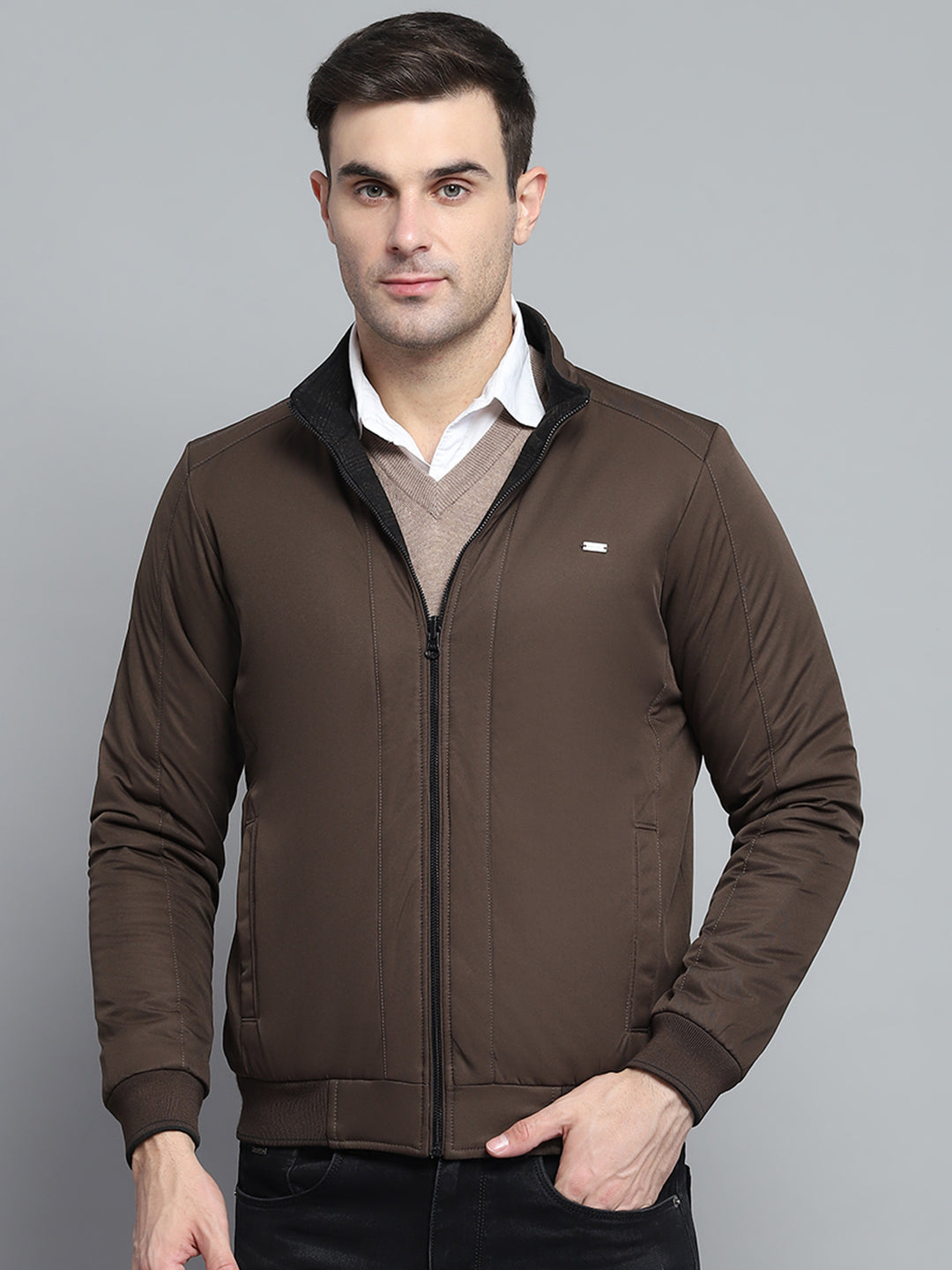 Men Black Solid Mock Neck Full Sleeve Jacket