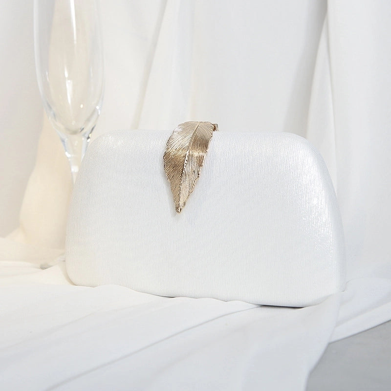 White Red Blue Pu Leather Solid Color Shell Evening Bags