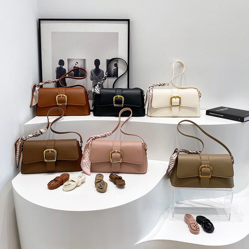 Women's Medium Pu Leather Solid Color Classic Style Sewing Thread Square Magnetic Buckle Shoulder Bag