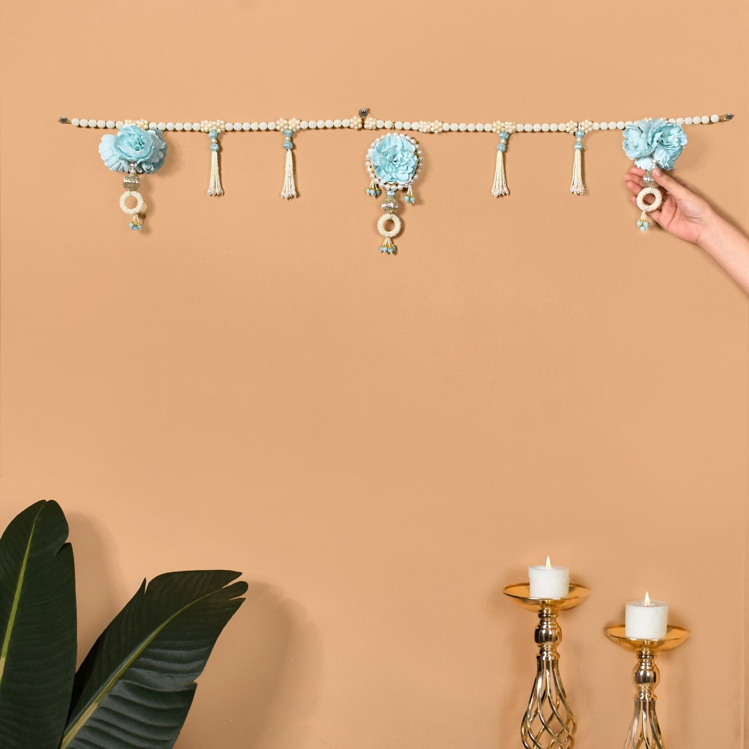 Artificial Pearl String Blue Blossom Door Hanging