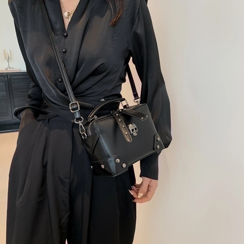 Halloween Women's Pu Leather Cross Skull Punk Sewing Thread Zipper Crossbody Bag