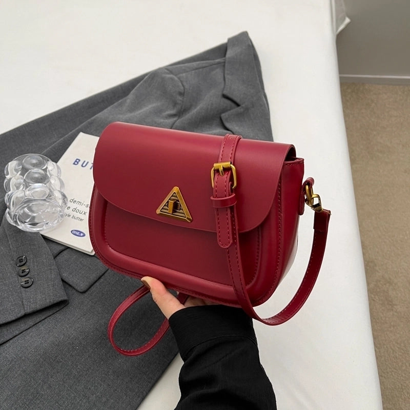 Women's Pu Leather Solid Color Streetwear Square Lock Clasp Shoulder Bag