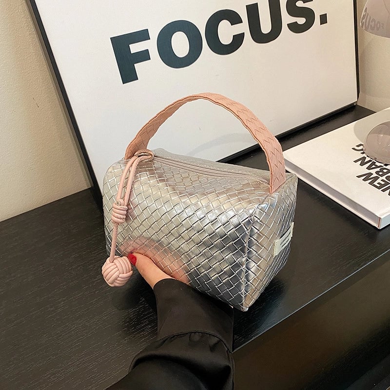 Women's Medium Pu Leather Solid Color Lingge Basic Classic Style Zipper Cosmetic Bag