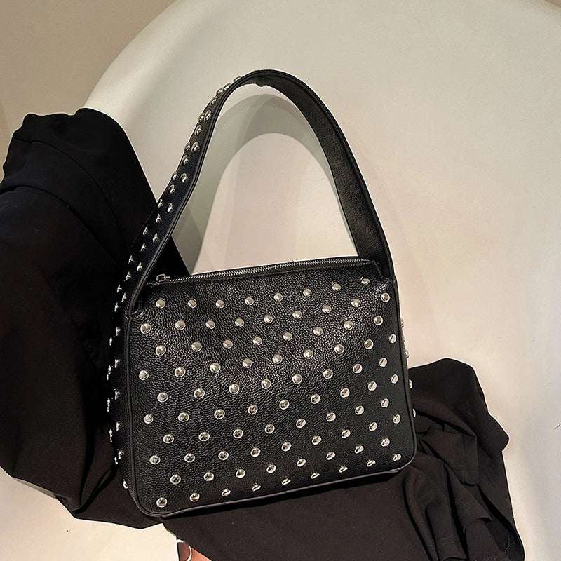 Women's Medium PU Round Dots Elegant Streetwear Square Zipper Handbag